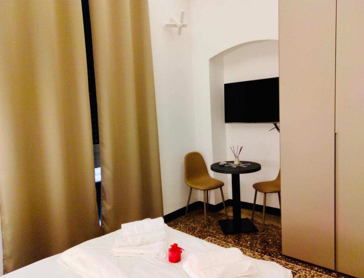 Palazzo San Giorgio Apartment เจนัว ภายนอก รูปภาพ
