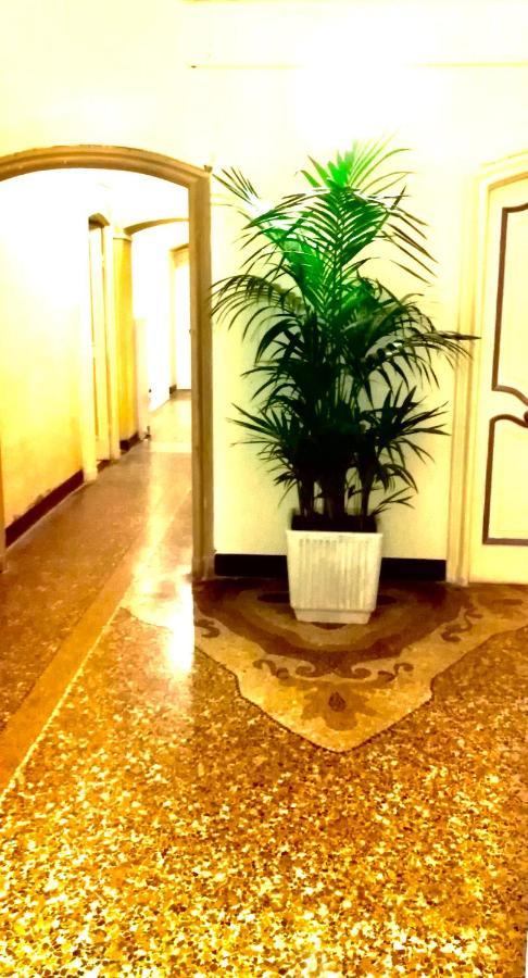 Palazzo San Giorgio Apartment เจนัว ภายนอก รูปภาพ
